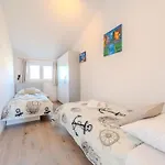 By Interhome * Privlaka (Zadar)