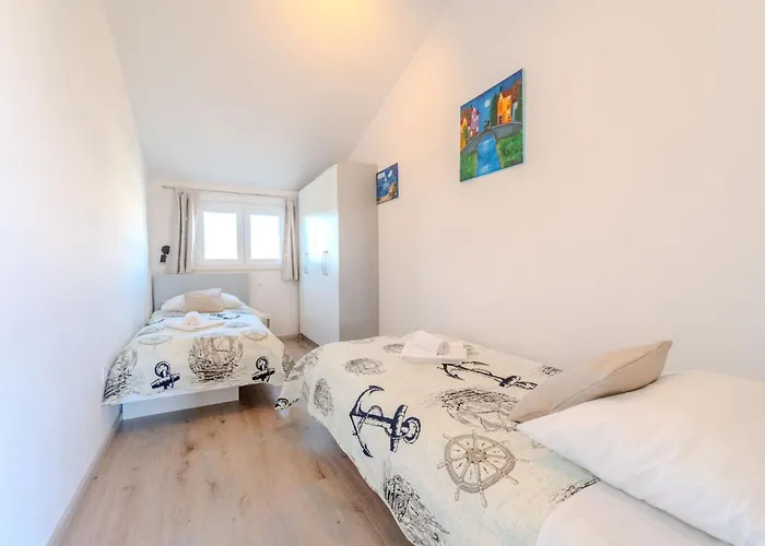 By Interhome * Privlaka (Zadar)